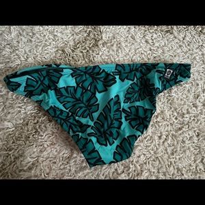 Jolyn Green Patterned Swimsuit Bottoms